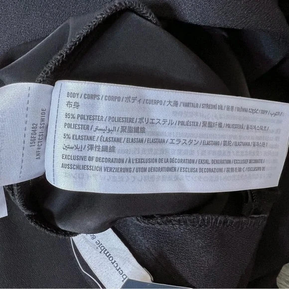 NEW Abercrombie & Fitch Elevated Strappy Waist Black Flare Women’s Pants Sz S - Picture 7 of 12